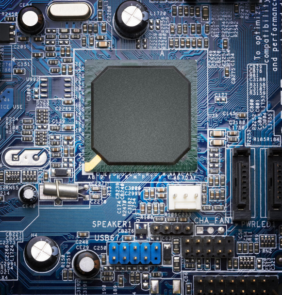 placa de circuito electrónico con procesador - Foto, imagen