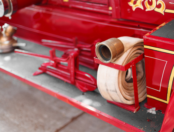 požární hadice na vinobraní požární motor antique - Fotografie, Obrázek