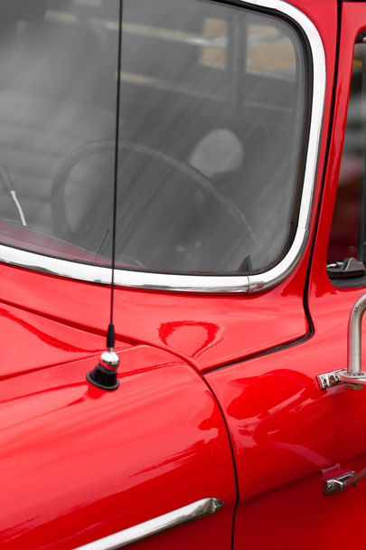 Egy piros autó autó antenna - Fotó, kép