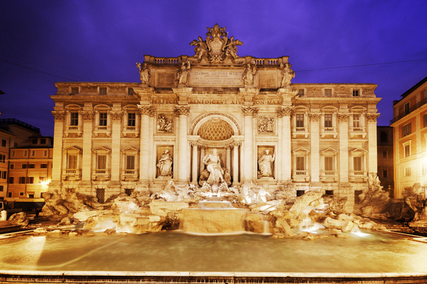 Trevi Fountain, Rome - 写真・画像