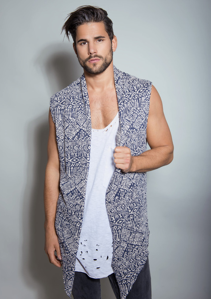 handsome young fit man in sleeveless shirt - Foto, immagini