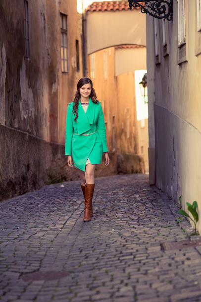 woman in green coat - Fotó, kép