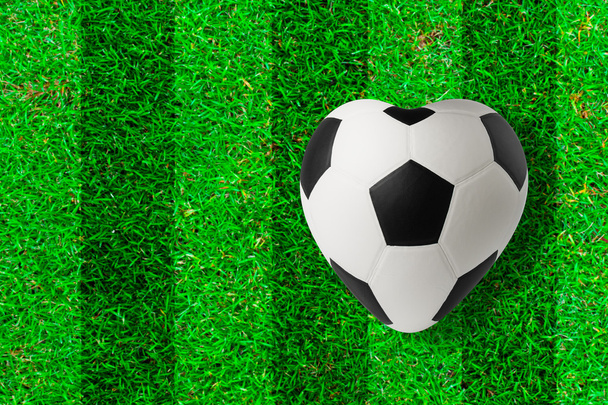 Pallone da calcio a forma di cuore
  - Foto, immagini