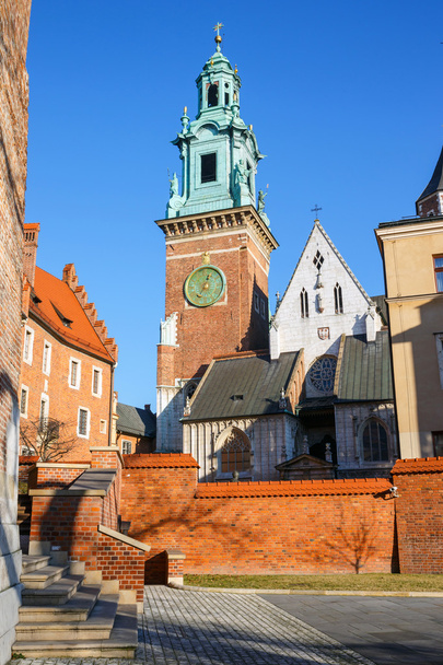 Η κάστρο Wawel και τον καθεδρικό ναό στην Κρακοβία, Πολωνία - Φωτογραφία, εικόνα
