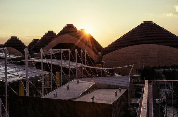 Pawilon Zero w Expo 2015, Mediolan i czarujący zachód słońca - Zdjęcie, obraz