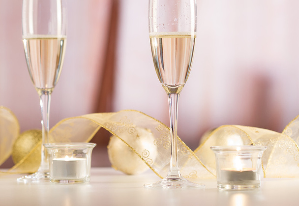 Pair glass of champagne. New year celebration or wedding concept theme - Fotografie, Obrázek