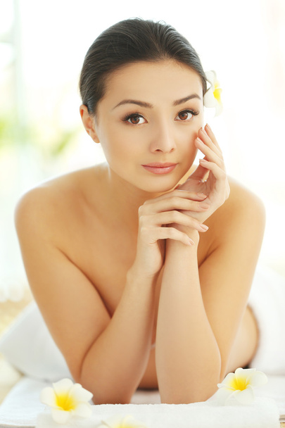 woman relaxing in salon - Photo, Image