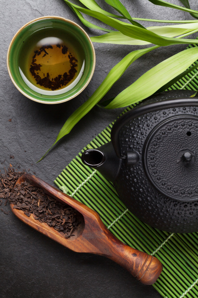 Asian tea bowl and teapot - Foto, Bild