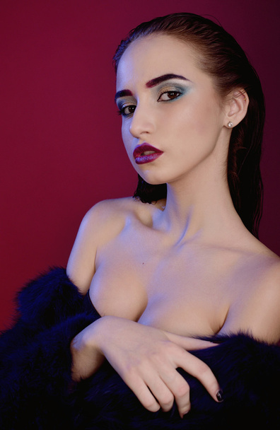 Closeup face of beautiful model with fashion bright makeup - Valokuva, kuva