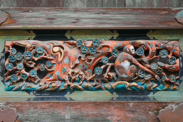 日光東照宮のサルの木彫り - 写真・画像