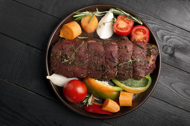 Grilled beef on a cutting board - Photo, image