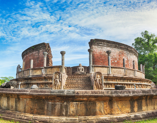 The Polonnaruwa Vatadage.  - Фото, зображення