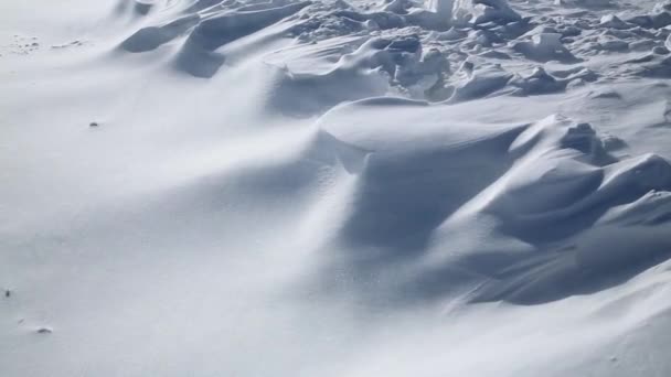 Drobné sněhové krystaly unášené větrem - Záběry, video