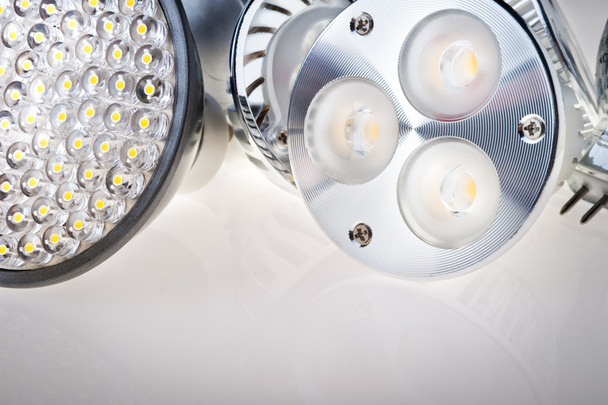 LED-лампочка
 - Фото, изображение
