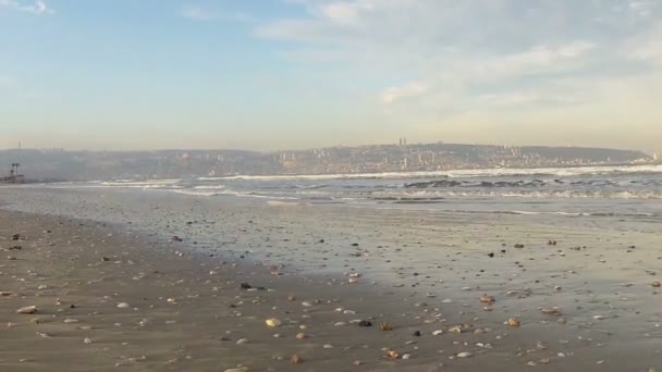 Haifa Bay e vistas para a cidade ao amanhecer2
 - Filmagem, Vídeo