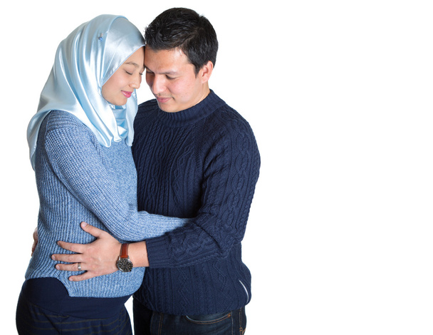 Jonge moslim paar verwacht - Foto, afbeelding