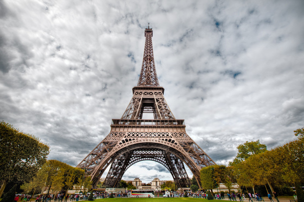 HDR фото Эйфелевой башни
 - Фото, изображение