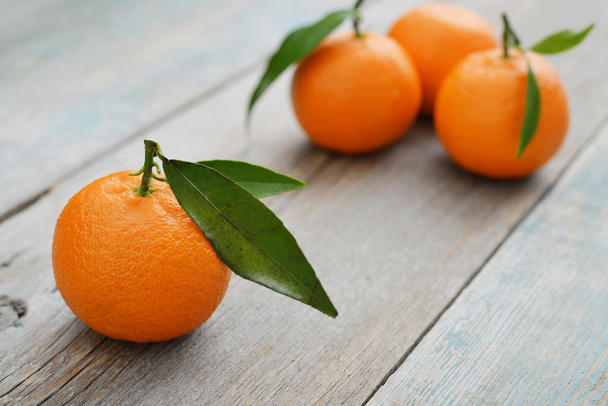 Tangerines with leaves - Foto, Imagen