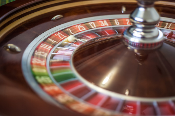 Klasik casino rulet tekerleği resmini. - Fotoğraf, Görsel