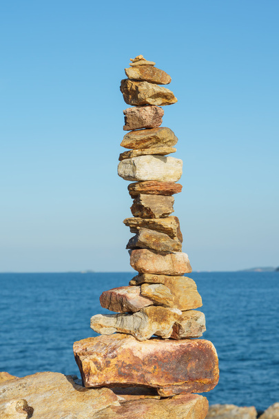 Steinstapel balancieren - Foto, Bild