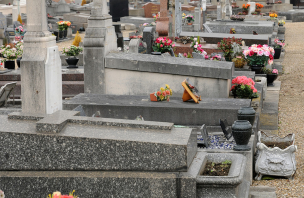 France, ancienne tombe aux Mureaux cimetière - Photo, image