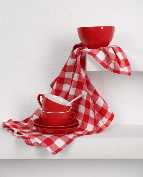 Red cups and napkin  - Zdjęcie, obraz