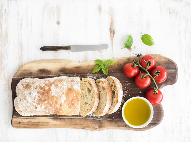 Freshly baked ciabatta bread - Φωτογραφία, εικόνα