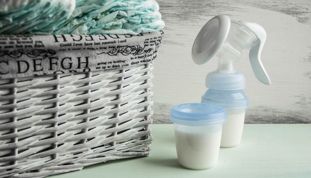 Bebé cuidado extractor de leche manual
 - Foto, Imagen
