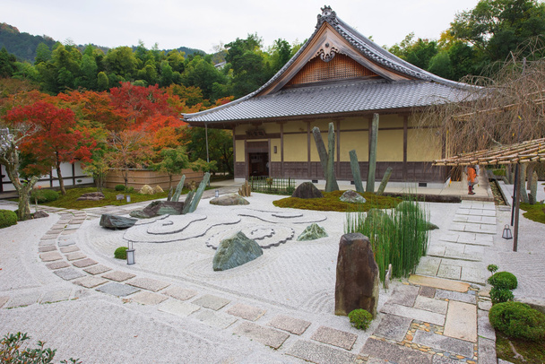  каменный сад в храме Энкодзи в Киото
 - Фото, изображение