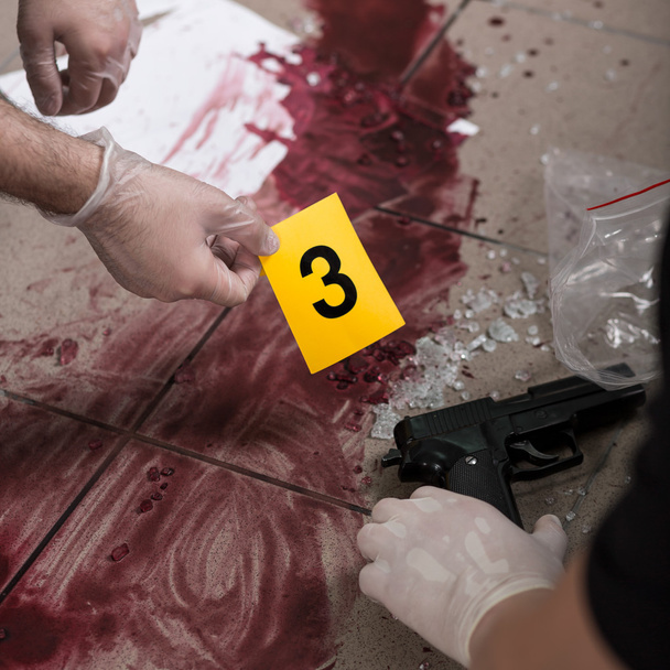 Investigators collecting evidence of murder - Foto, Imagem