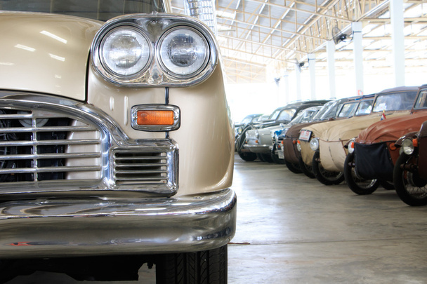 Farol lâmpada vintage clássico carro
. - Foto, Imagem