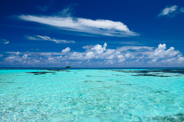 Paisaje marino tropical en Maldivas
 - Foto, imagen