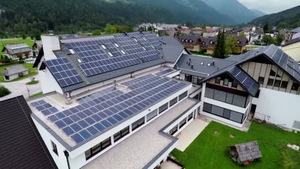 view on school with solar panels on roof - Footage, Video