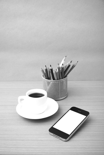 coffee cup and phone with color pencil - Foto, immagini