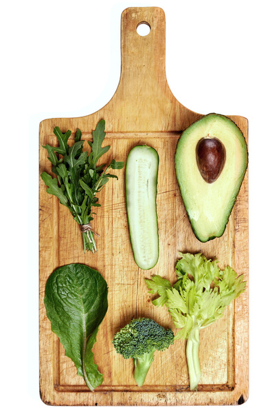 chopping board with vegetables - Фото, зображення