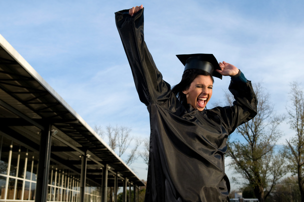 Dívka slaví její absolvování - Fotografie, Obrázek
