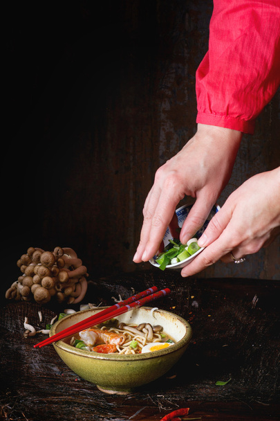 Asian soup ramen ready to eat - Фото, зображення