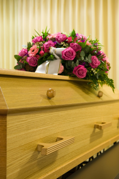 Cercueil à la morgue
 - Photo, image