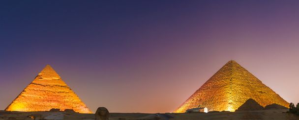 Gizan pyramidit Kairossa
 - Valokuva, kuva