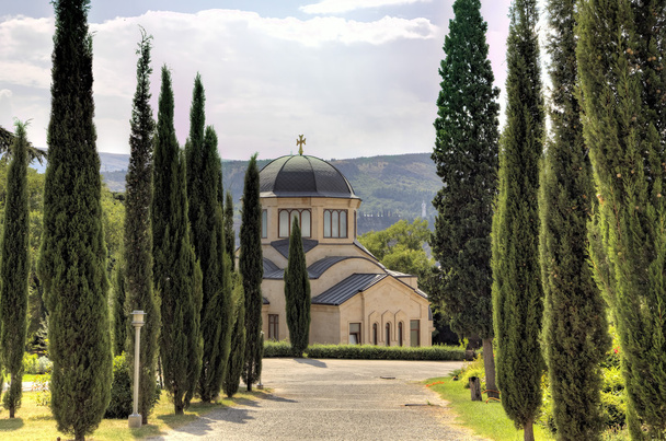 Pyhän kolminaisuuden katedraalin alue (Tsminda Sameba). Tbilisi, Georgia
 - Valokuva, kuva