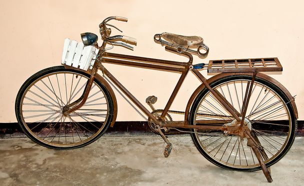 La vieja bicicleta
 - Foto, imagen