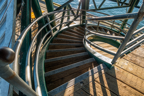 Kaareva portaikko Rentonissa
 - Valokuva, kuva