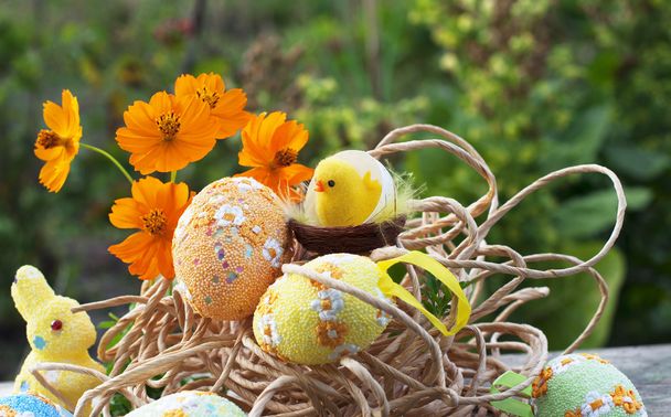 Easter still-life with rabbit and eggs - Foto, Imagen