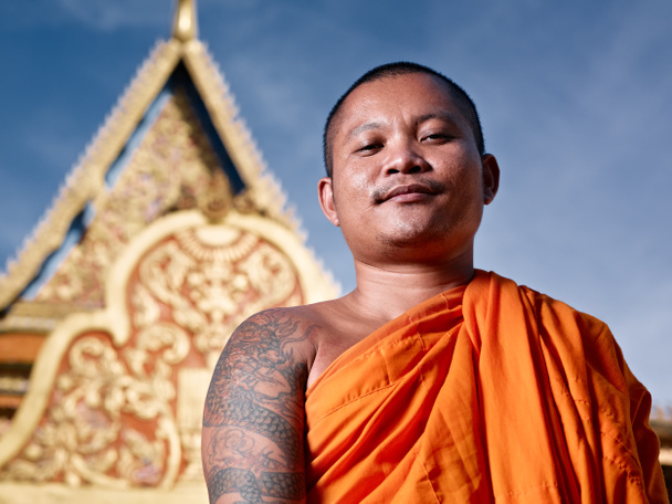 portrati του Βουδιστή μοναχού, κοντά στο ναό, Καμπότζη, Ασία - Φωτογραφία, εικόνα