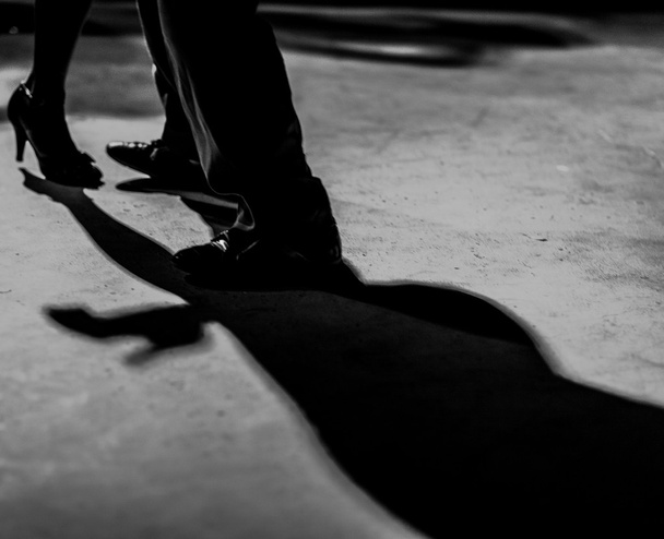 Σκιές του χορευτή Tango - Φωτογραφία, εικόνα