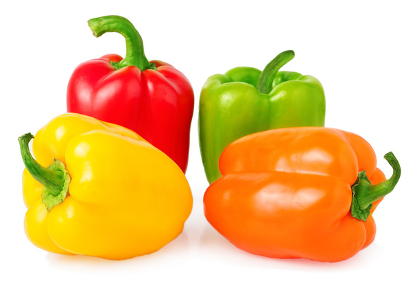 veelkleurige paprica paprika op witte achtergrond - Foto, afbeelding