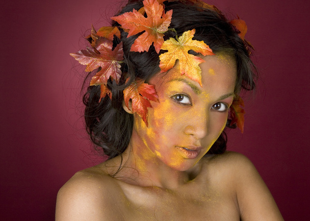 Beautiful autumn face - Photo, Image