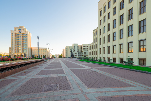 Площадь Независимости в центре Минска, Беларусь
 - Фото, изображение