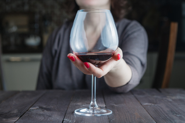 Female take wine glass - Zdjęcie, obraz