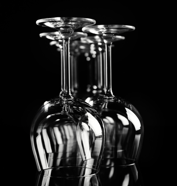 Wine glasses in a row - Foto, Bild